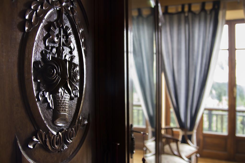 B&B Casa Carla Pinerolo Bagian luar foto