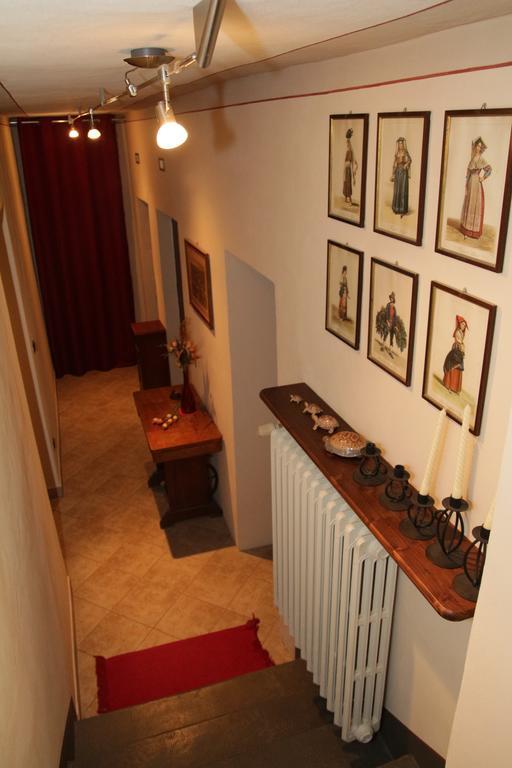 B&B Casa Carla Pinerolo Bagian luar foto